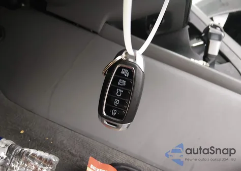 2021 Hyundai Elantra Sel z USA, uszkodzony, nr VIN 5NPLM4AG8MH039562